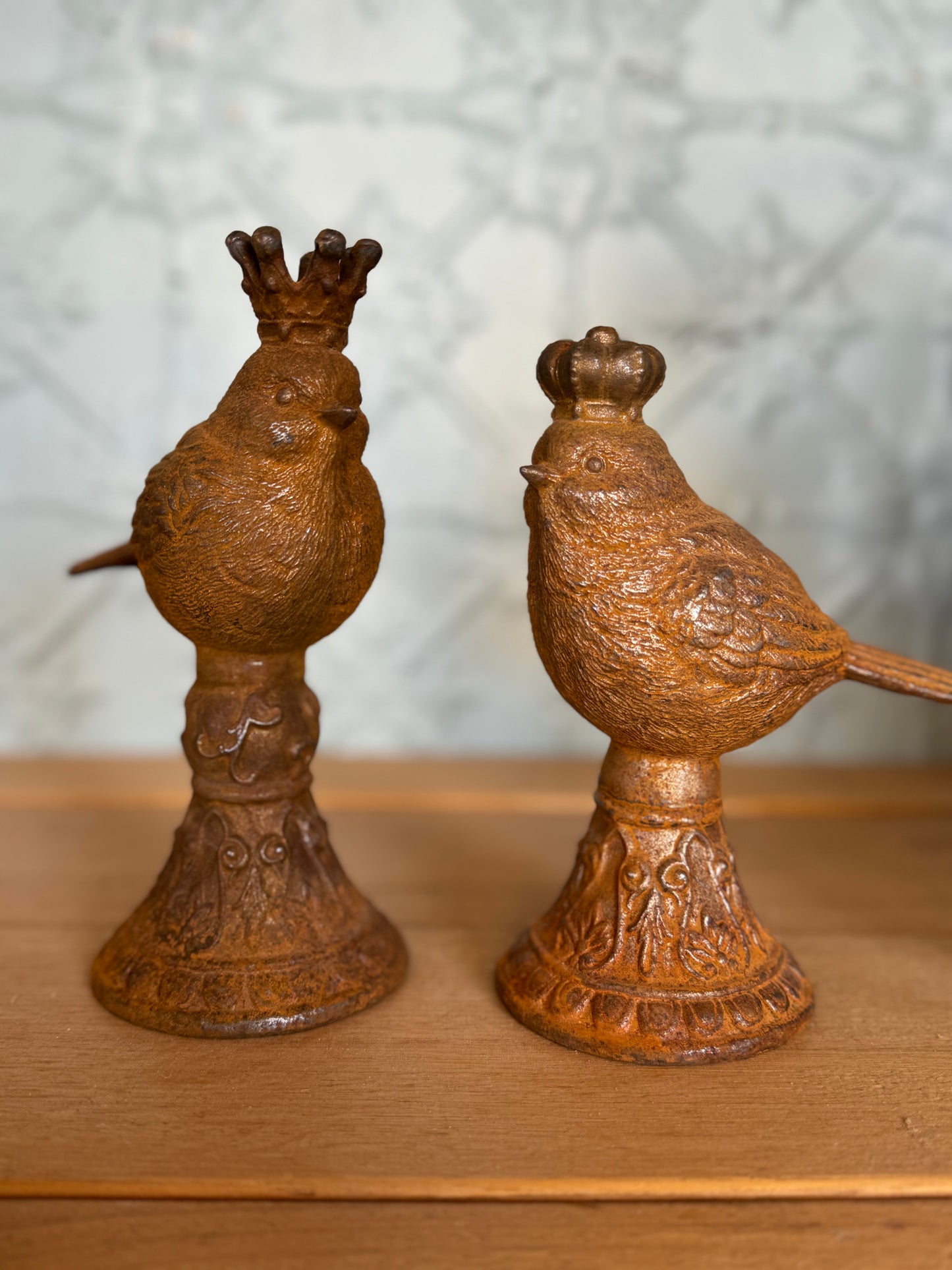 CAST IRON ROYAL BIRDS set2