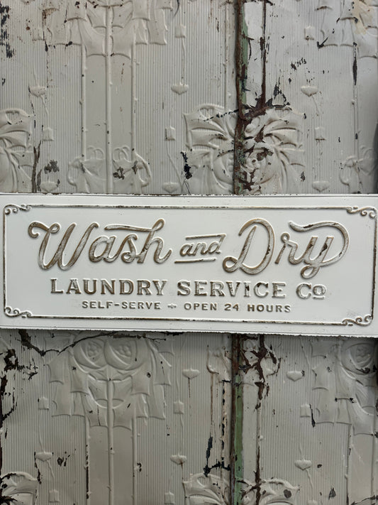 TIN LAUNDRY SIGN
