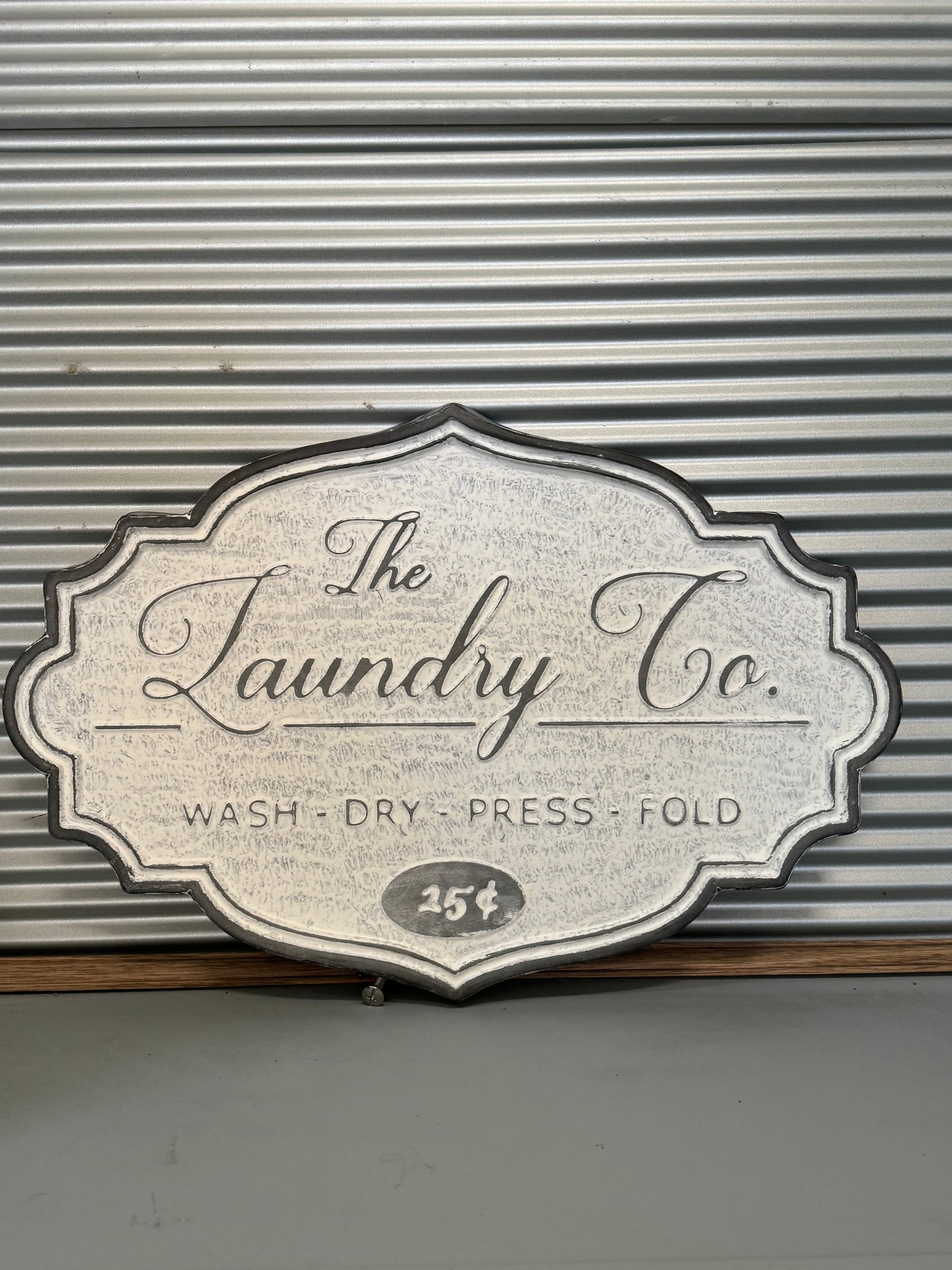 Laundry Sign white